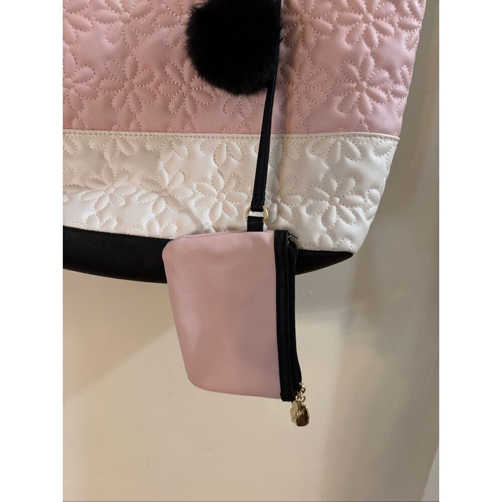 Betsey Johnson bag - Picture 4 of 6
